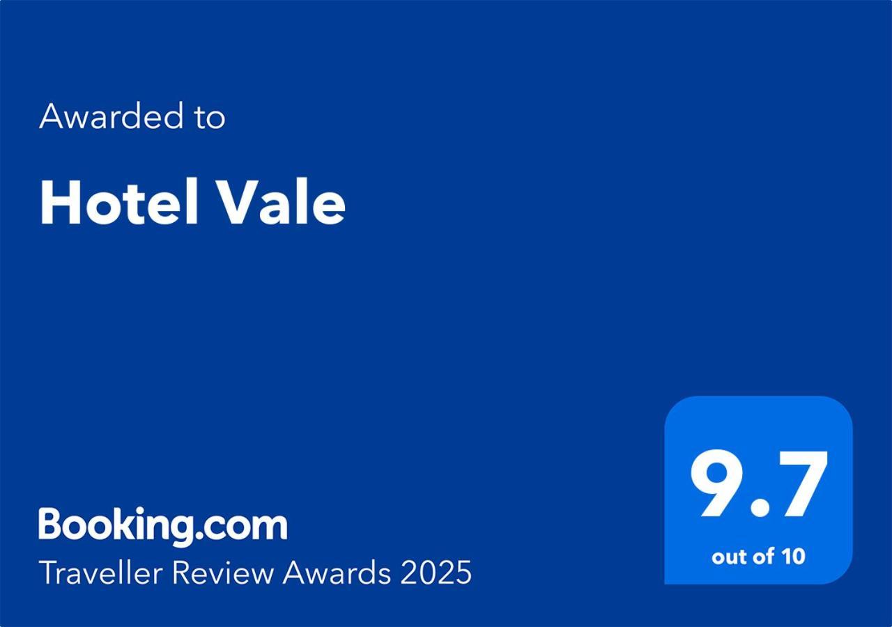 Hotel Vale Sarandë Esterno foto