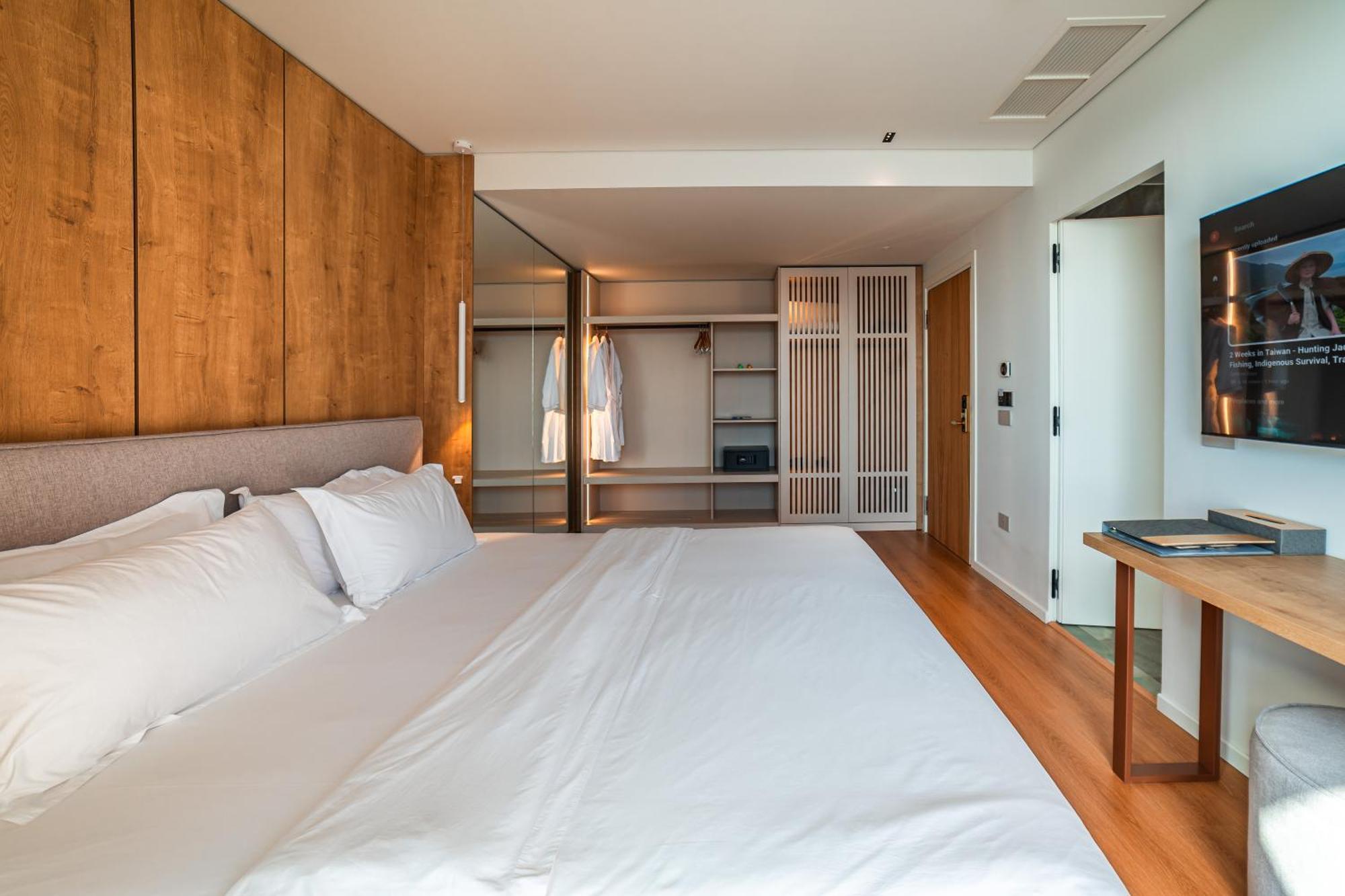 Hotel Vale Sarandë Esterno foto