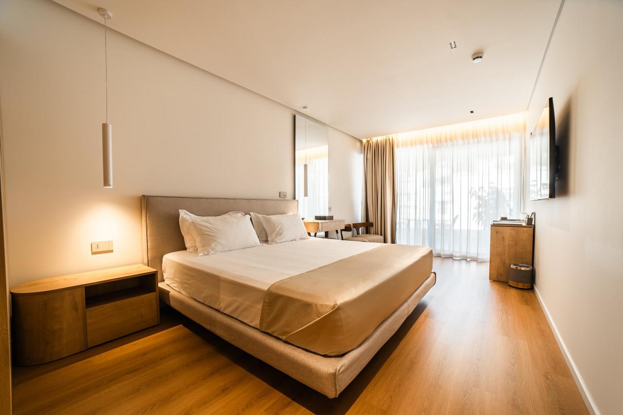 Hotel Vale Sarandë Esterno foto